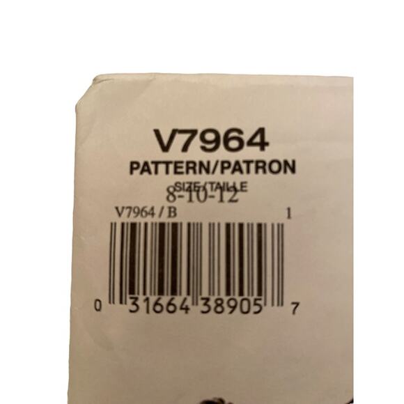 Sewing Pattern Vogue V7964 Mock Wrapped Semi-Fitted Dress Size: 8-10-12 - Picture 2 of 5